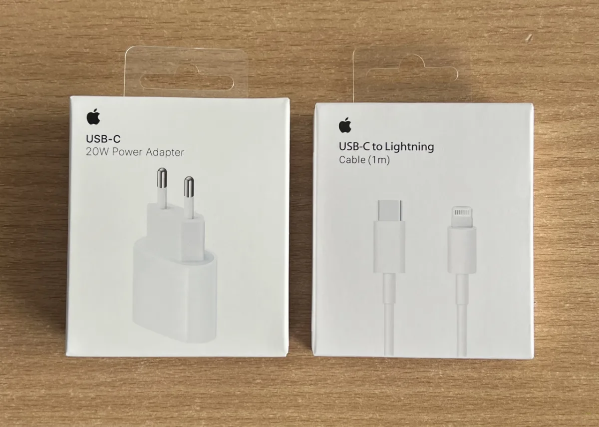 Adapter brzi punjač iPhone 11 12 13 14 15 Pro Max Apple - Karakteristike