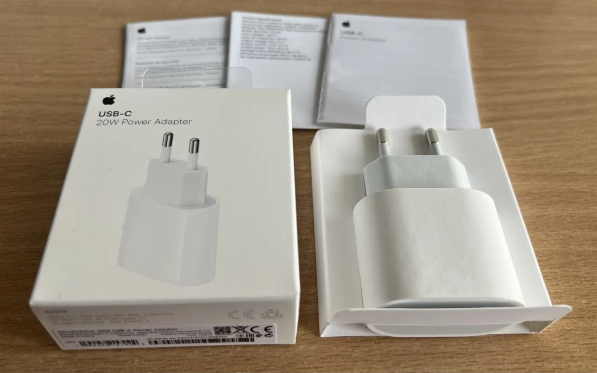 Adapter brzi punjač iPhone 11 12 13 14 15 Pro Max Apple slika 2