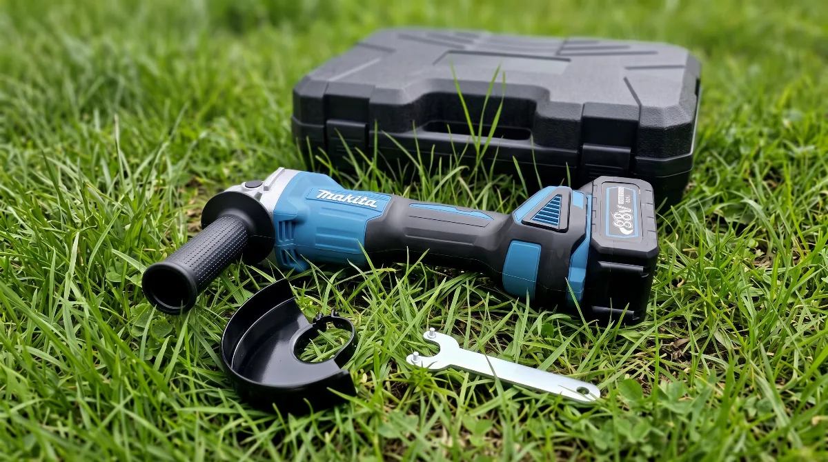 Makita Aku Set 4u1 Bušilica Brusilica Hiltovka Odvijač slika 3