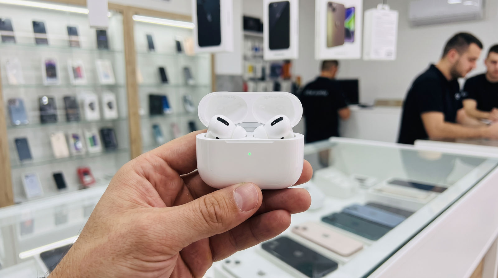 AirPods Pro 2 bežične slušalice za iPhone 17/16 GARANCIJA - Karakteristike