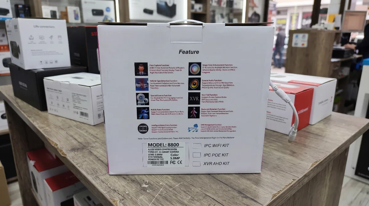 Video Nadzor Set 8 Kamera Full HD WiFi Praćenje Telefonom Camera slika 2