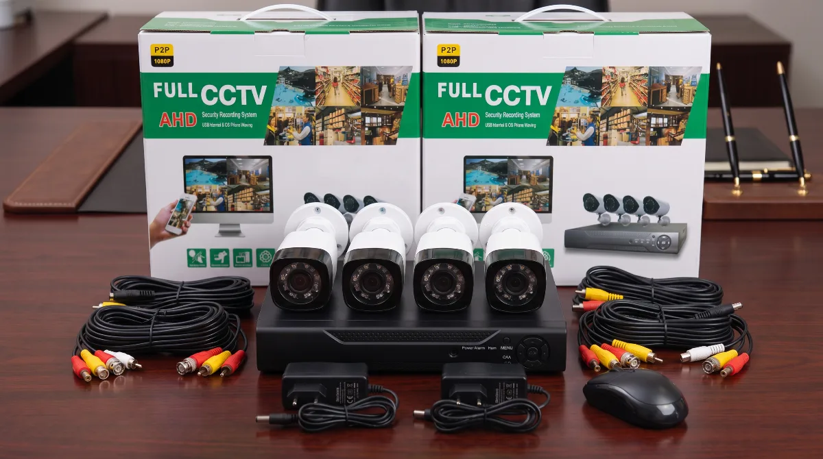 Video Nadzor WIFI Full HD Set 4 Kamere + DVR Noćno Snimanje